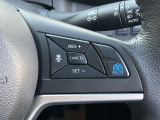 プロパイロット搭載車です。自動車専用道路での運転サポート機能です。長距離ドライブ時に重宝します。
