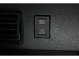 らくらく操作の2WD/4WD LOCK/AUTO切替えスイッチ!