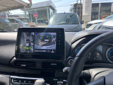 上空から見下ろしたような表示で車両感覚のつかみやすい『アラウンドビューモニター』に移動物検知警報(MOD)があり更に安心です。