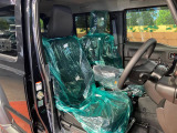 運転席シート廻りは使用感も少なく、良好な状態となっています。丁寧に使われていたことがよくわかりますね。