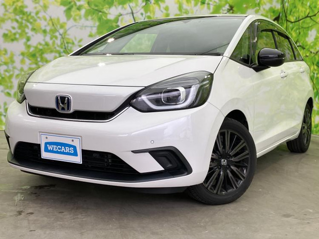 フィット  eHEVメゾン