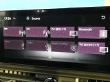 12.3インチ純正ナビゲーションは、BluetoothやHDMIスマホミラーリング対応。スマホの音楽やアプリを車内で楽しめ、ナビゲーションもスムーズ。あなたのドライブをより便利で楽しいものにします。