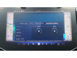 【エナジャイジングパッケージプラス】空調、照明、音楽、パフュームアトマイザー、シートの快適機能などをトータルでコントロールし、乗る人にリフレッシュやリラックスをもたらします。