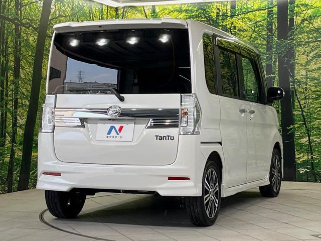 ダイハツ タントカスタム RS の中古車詳細 (61,890km, パールホワイト