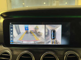 バックカメラにより駐車時の後方確認も楽にできます。お問い合わせは042-338-1133にご連絡下さい。