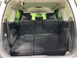 普段のお買い物や通勤、送迎等に十分な荷室スペースを確保しております。セカンドシートを倒すと、大きな荷物の積載も可能です♪