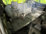 3列目シートはもちろん状態良好☆大人でもゆったりと座って頂けますので、大人数でのお出かけもラクラクです♪ご家族で、気の知れた仲間で、ドライブに行くのが楽しみですね♪