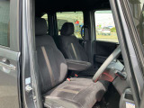 使用感のないきれいな運転席シートです!
