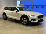 V60クロスカントリー プラス B5 AWD 4WD 