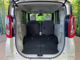 普段のお買い物や通勤、送迎等に十分な荷室スペースを確保しております。セカンドシートを倒すと、大きな荷物の積載も可能です♪