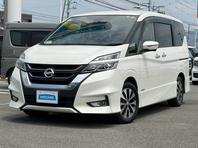 セレナ 2.0 ハイウェイスター VセレクションII 