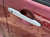 スマート機能付き運転席ドアハンドルです!!左側も同様です♪