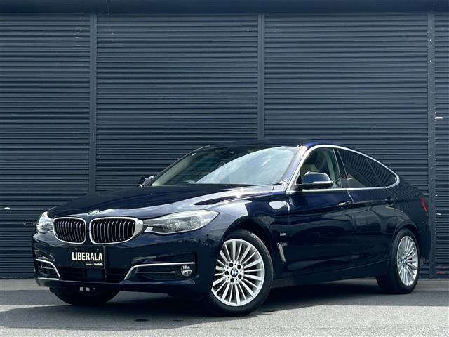 3シリーズグランツーリスモ 320d ラグジュアリー 4WD 本革シート