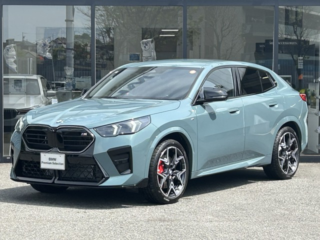 X2 M35i xドライブ 4WD 