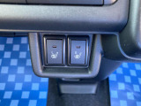 運転席・助手席にはシートヒーター機能が付いています。寒い日の心強い味方です♪
