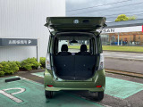 大きく開くリヤハッチ,荷物スペースも確保できます