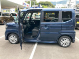ドア開口部は広々としているので乗り降りしやすいです♪