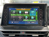 車載用のオーディオシステムです。音楽やラジオを楽しむことができ、ドライブをより快適に、楽しいものにしてくれます。