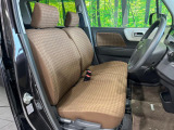 運転席シート廻りは使用感も少なく、良好な状態となっています。丁寧に使われていたことがよくわかりますね。