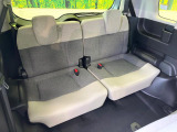 3列目シートはもちろん状態良好☆大人でもゆったりと座って頂けますので、大人数でのお出かけもラクラクです♪ご家族で、気の知れた仲間で、ドライブに行くのが楽しみですね♪