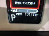 たとえばダイハツのお店にある、たくさんのスマアシ搭載車は、正常に作動する事をしっかり確認します。