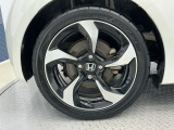 純正アルミホイールです!オシャレな足元を演出してくれます!
