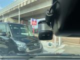 純正ドライブレコーダーが付いていて前後の記録が収録出来るので安心、万が一の準備ができています。