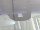 【シティブレーキアクティブシステム】低速走行中に前方の車両等を認識し、衝突しそうな時は警報とブレーキで衝突回避と被害軽減をアシスト。より安全にドライブをお楽しみいただけます。