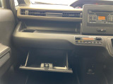 店舗にて現車の確認もいただけますので、お電話で在庫のご確認の上是非ご来店くださいませ!!!