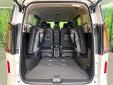普段のお買い物や通勤、送迎等に十分な荷室スペースを確保しております。セカンドシートを倒すと、大きな荷物の積載も可能です♪