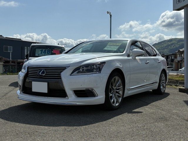 LS 600h バージョンL 4WD 
