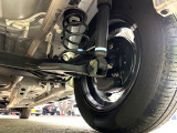 お車を安心してお乗りいただく為には、足回りの定期点検が欠かせません。サービスサポート(有償保証)では無料点検もご提供しており、安心のカーライフをお過ごしいただけるサポート体制が整っています。