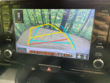 【バックカメラ】駐車時に後方がリアルタイム映像で確認できます。大型商業施設や立体駐車場での駐車時や、夜間のバック時に大活躍!運転スキルに関わらず、今や必須となった装備のひとつです!