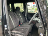 使用感のないきれいな運転席シートです!