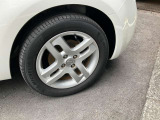 純正のアルミホイールで足元すっきり