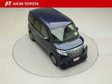 両側パワースライドドア付きだから、狭い駐車スペースなどでの乗り降りラクラク♪小さなお子さまのいるご家庭には嬉しい装備です。