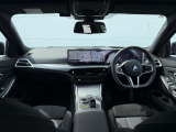 BMW Premium Selection 江戸川は、約20台の展示スペースがあり、常時新車拠店より厳選された認定中古車が続々と入庫しております。