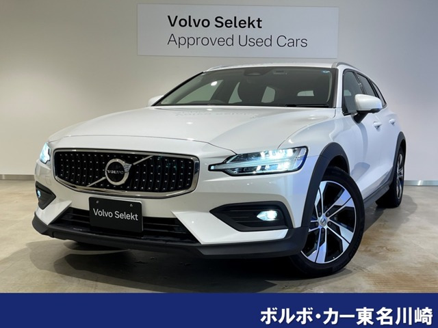 V60クロスカントリー プラス B5 AWD 4WD 
