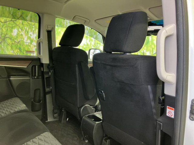 三菱 デリカD:5 2.2 P 4WD の中古車詳細 (32,530km, ホワイト