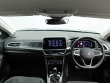シンプルなデザインで飽きさせない内装がVolkswagenのコンセプトの一つでもあります。