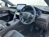 見通しのよいすっきりとした視界で、誰でも運転しやすいです。運転のしやすさは疲れにくさにも繋がりますよ♪