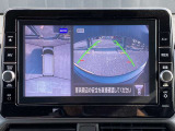 上から丸見え!!駐車が苦手な方でも、このアラウンドビューモニターがあれば安心!これで狭い場所の駐車も楽です。