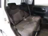 ゆとりある広々とした車内空間は、ドライブを始め買い物やレジャーなど、幅広く活躍します。一人でもみんなとでもお出かけを楽しみましょう!