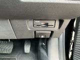 ここに ETC付いております。高速道路の料金所もスイスイ♪