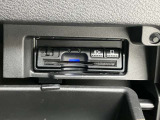 ETCも勿論付ています。これで高速道路の料金所もノーストレス。ノンストップで通過します。