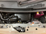 エンジンルーム内の写真です。もちろん故障箇所、要修理箇所などございません!納車までにもう1度しっかり点検いたしますので、安心してお乗りいただけると思います♪