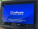 【ディスプレイオーディオ】お手持ちのスマートフォンとの連携で、ナビや音楽再生など各種アプリを使用可能。スマホに近い感覚でお使いいただけます♪