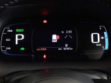 機能的で見やすいメーターです。