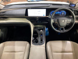 クラウンクロスオーバー 2.5 G アドバンスト レザー パッケージ E-Four 4WD 
