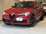 真のアルファロメオスタイルを踏襲したイタリアンデザイン。